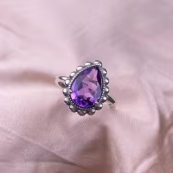 Retro Amethyst Ring