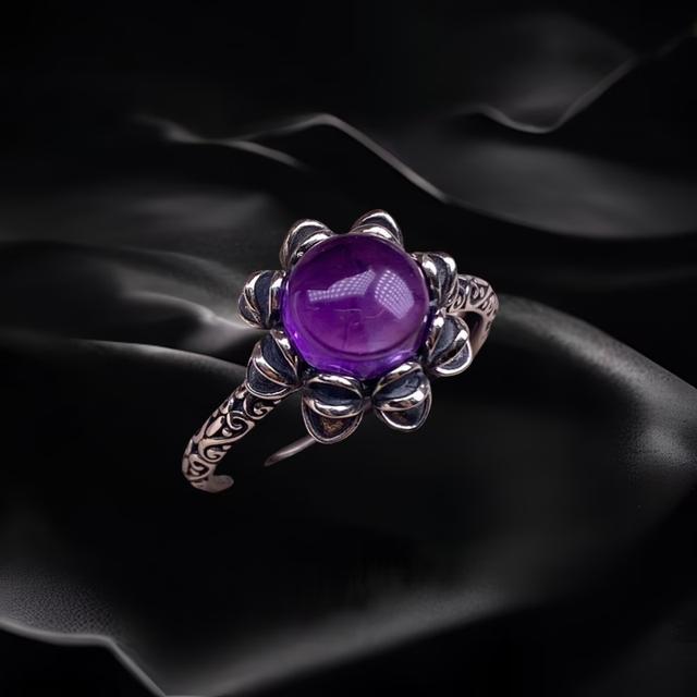 Lotus style Amethyst Ring