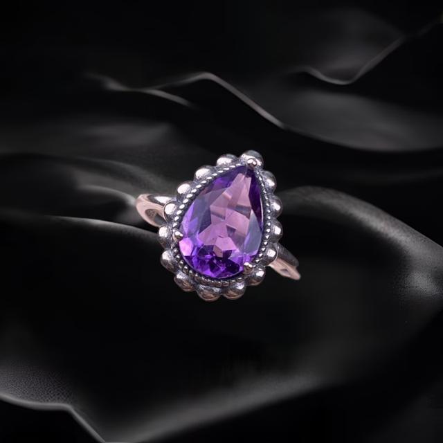 Retro Amethyst Ring