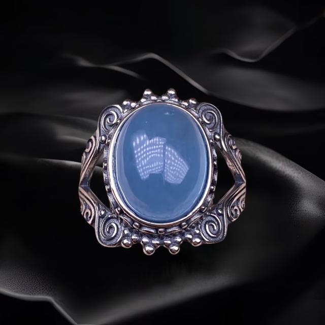 Retro Aquamarine Ring