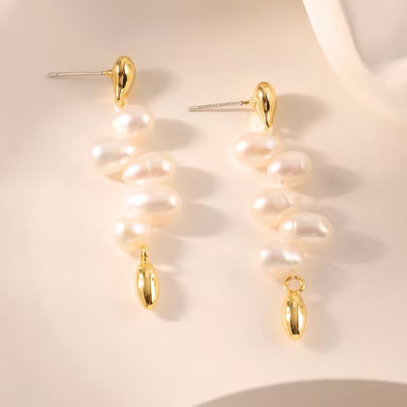 Freshwater Pearl Earrings