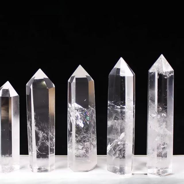 Clear Crystal Single Point Hexagonal Column